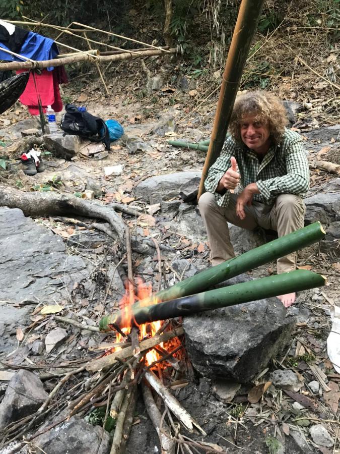 Happy Homestay Banlung & Trekking エクステリア 写真